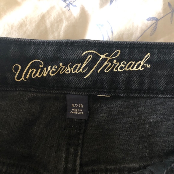 Universal Thread Kick Crop Distressed Black Jeans - Picture 2 of 4